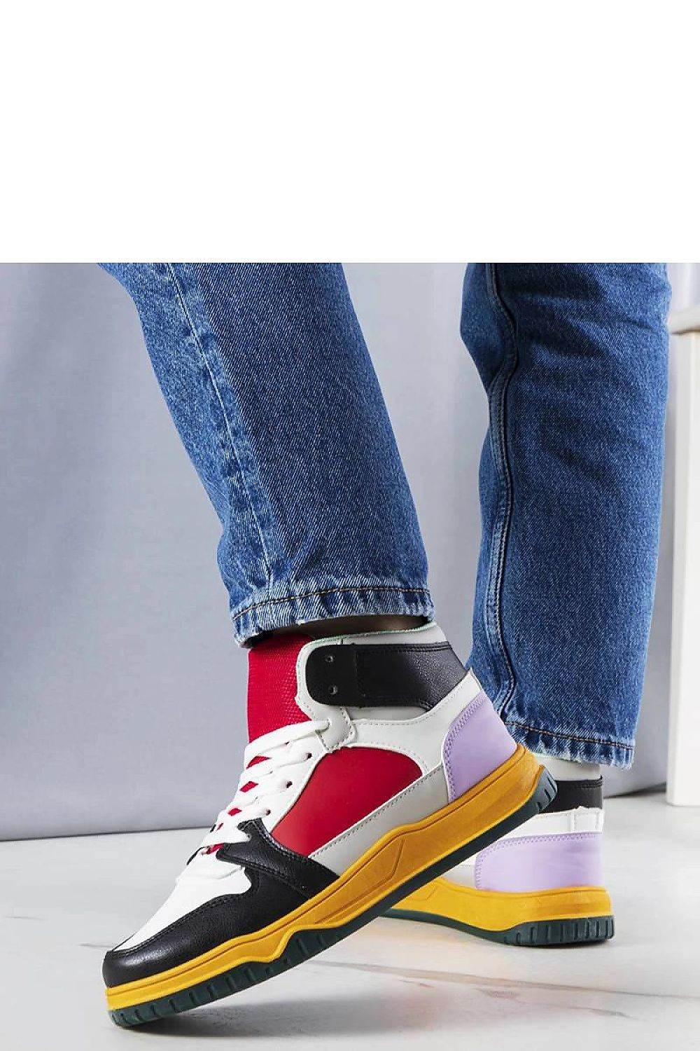 Sneakers Model 207564 Solea - Stay Covered