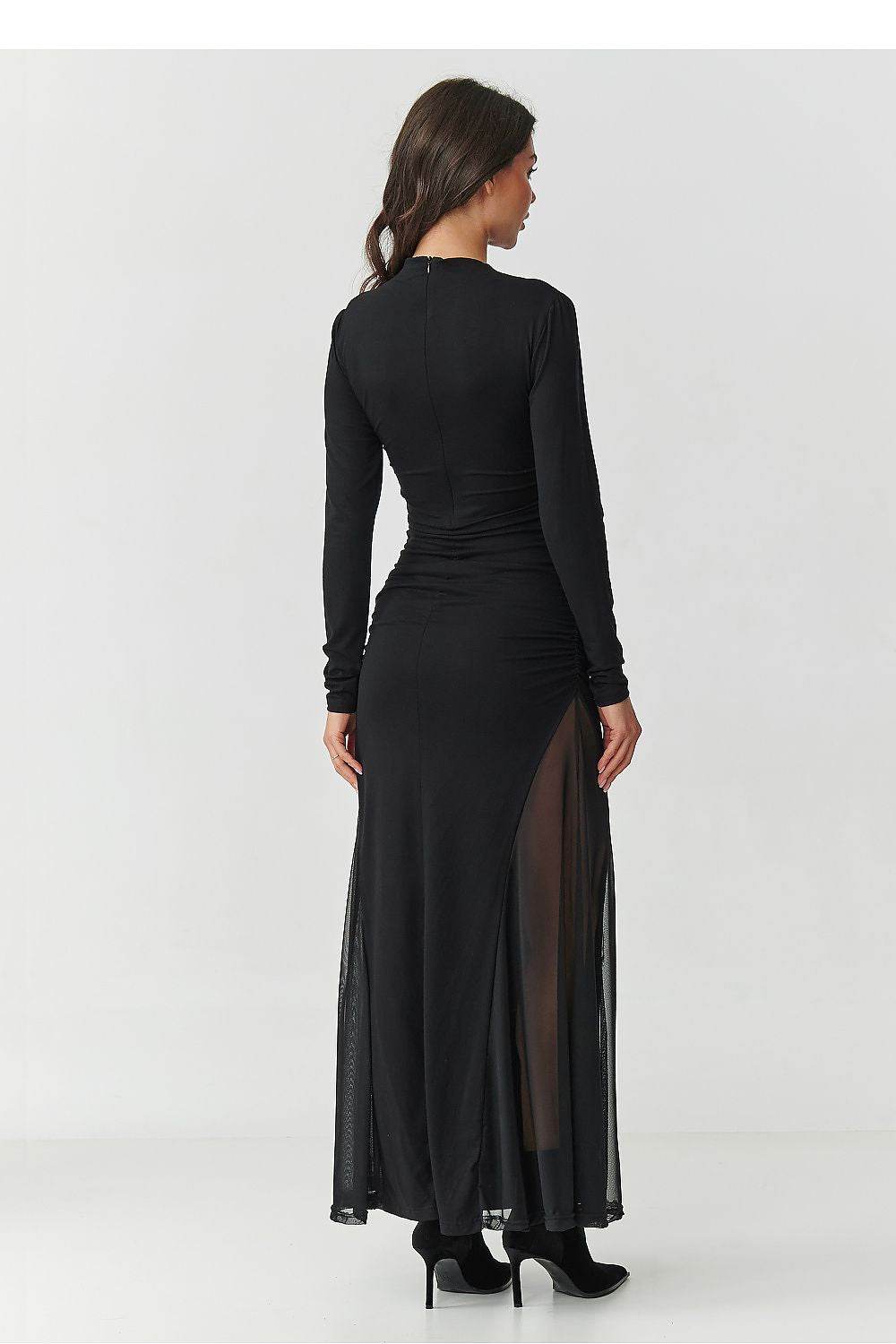 Langes Kleid Model 218109 Makadamia - Stay Covered