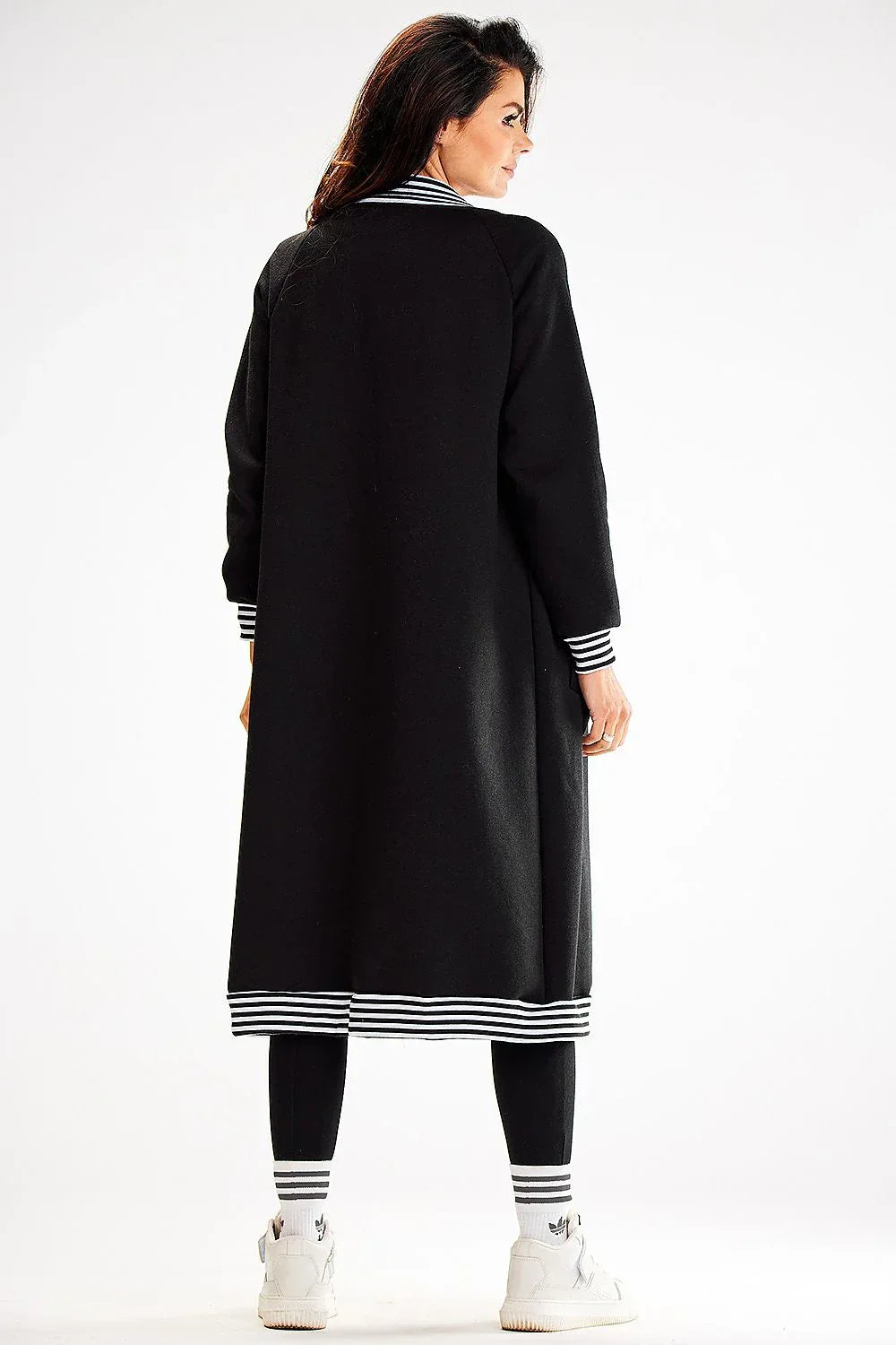 Sweater Model 187129 awama - Stay Covered