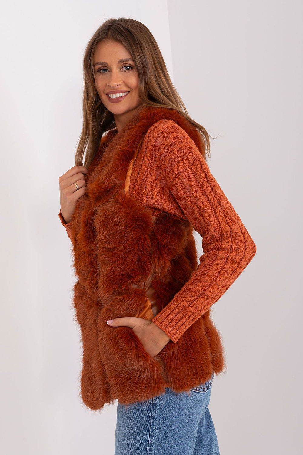 Weste Model 187526 AT - Stay Covered