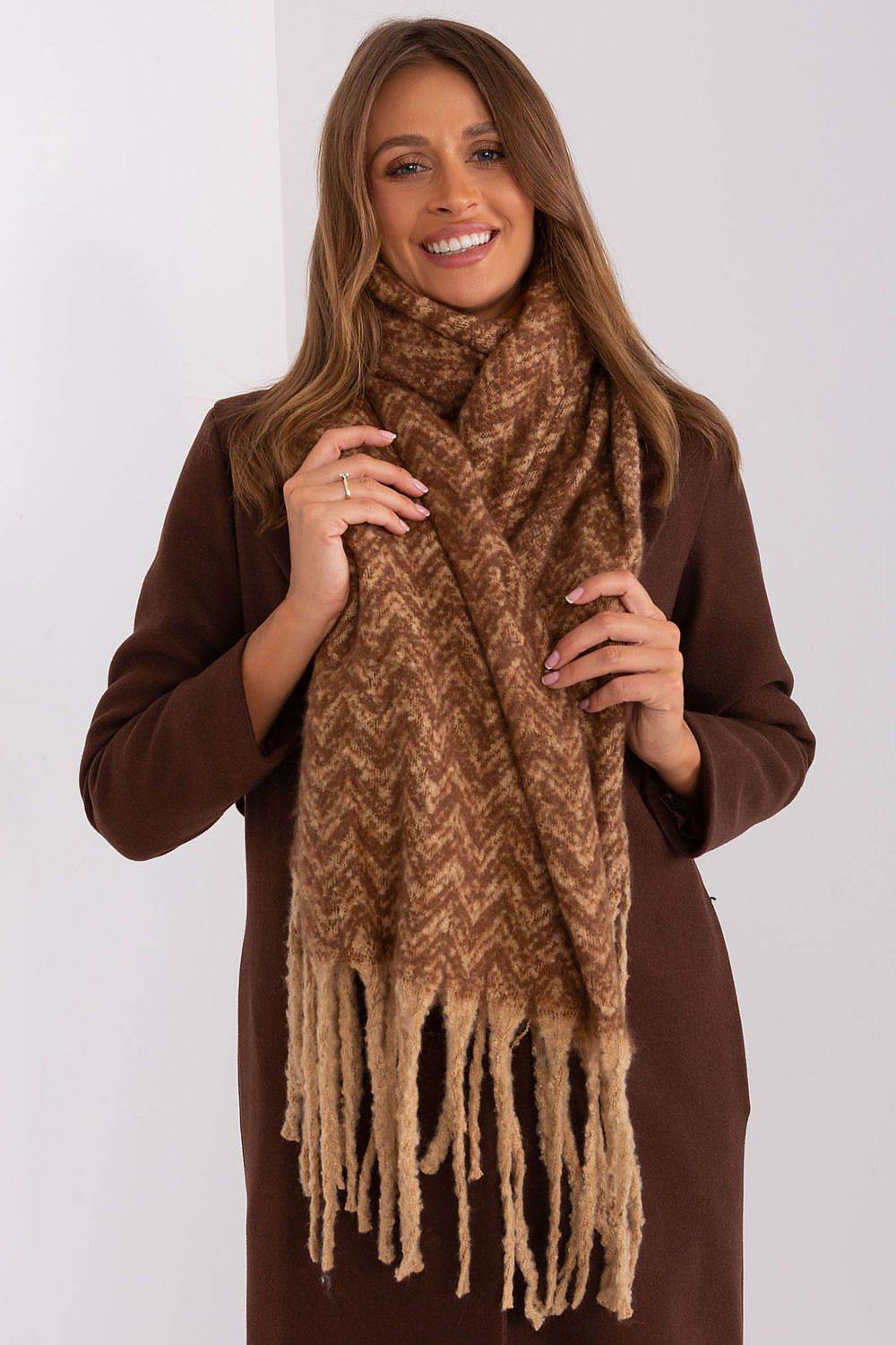 Schal Model 189231 AT - Stay Covered