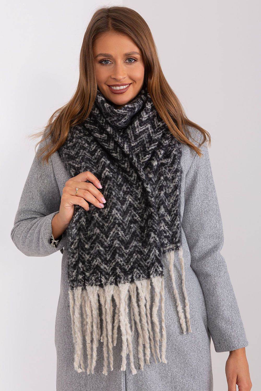 Schal Model 189231 AT - Stay Covered
