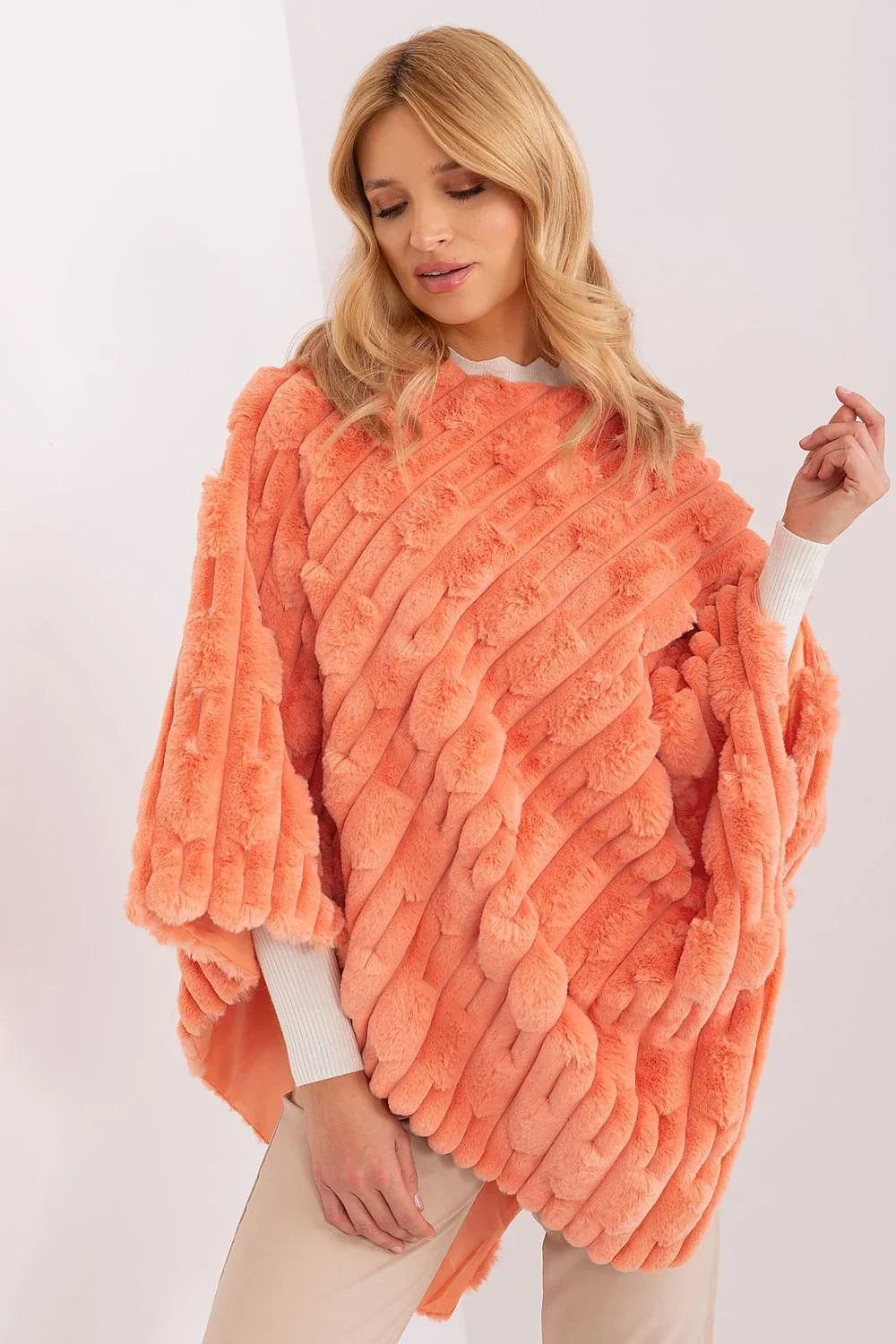 Poncho Model 190855 AT - Stay Covered