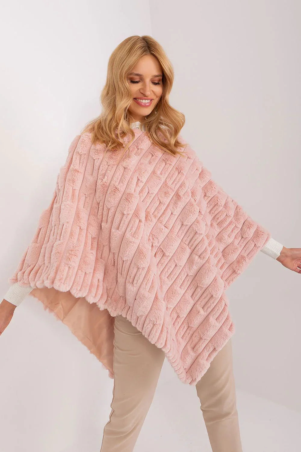 Poncho Model 190855 AT - Stay Covered