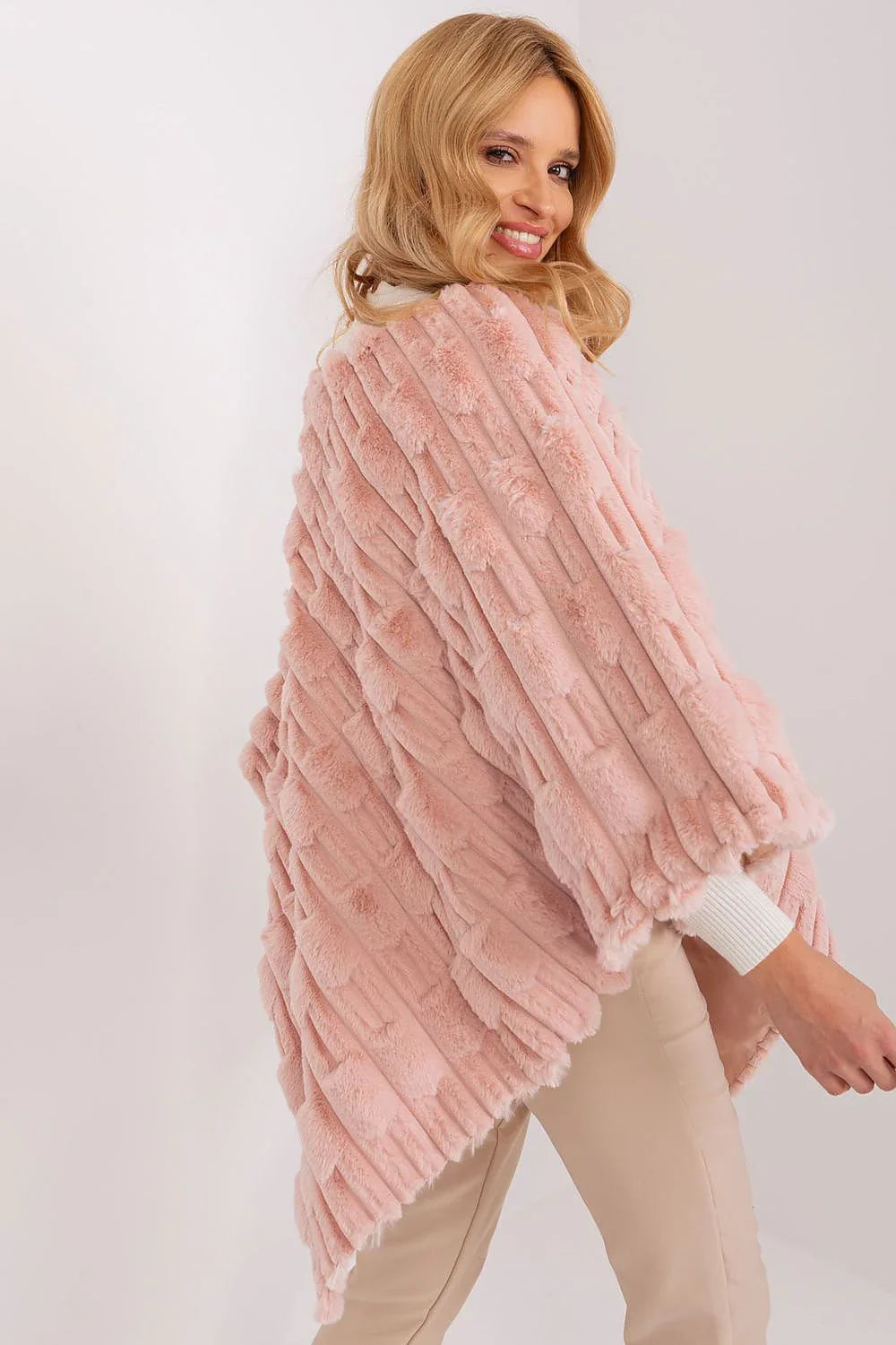 Poncho Model 190855 AT - Stay Covered