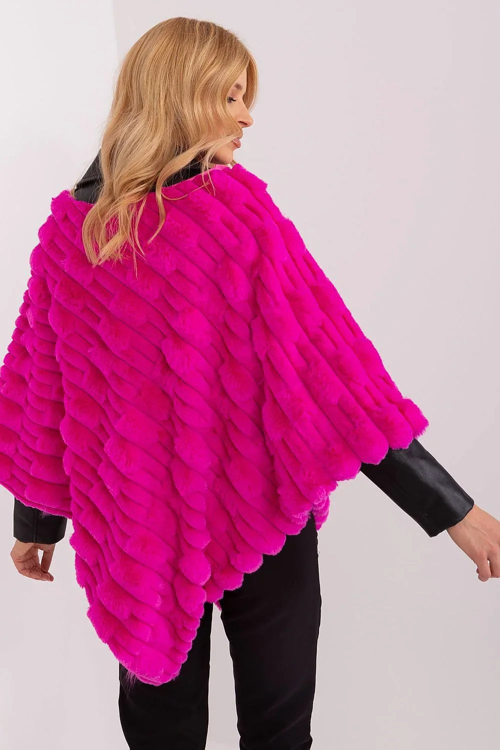 Poncho Model 190855 AT - Stay Covered