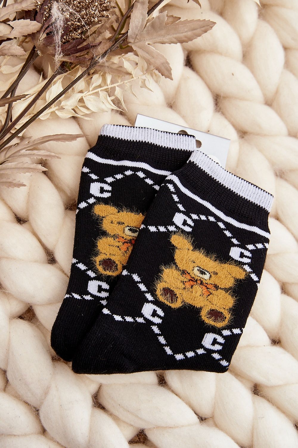 Teddy Kuschelsocken Damen – Warme Wintersocken mit Aufnäher | staycovered.de