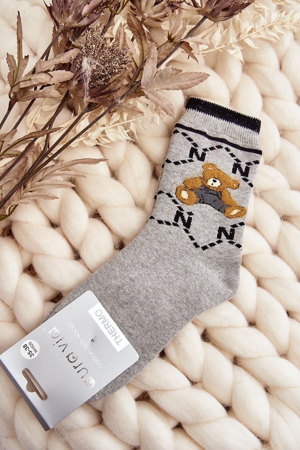 Teddy Kuschelsocken Damen – Warme Wintersocken mit Aufnäher | staycovered.de
