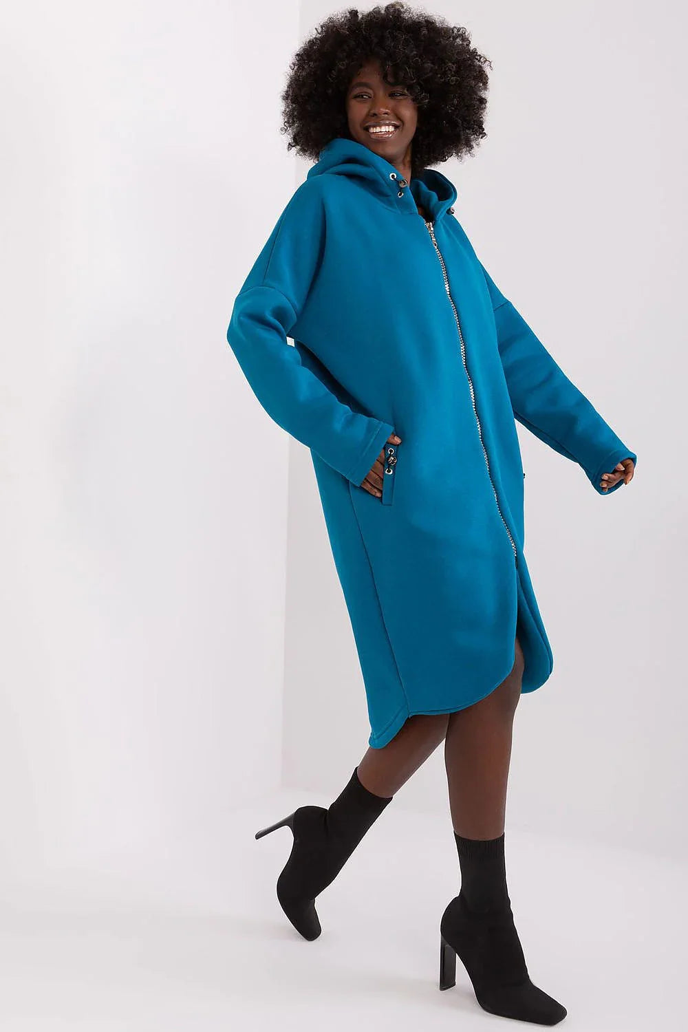 Sweater Model 191263 Relevance - Stay Covered