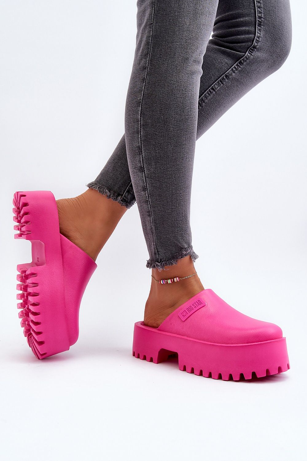  Pantoletten model 194122 Step in style 