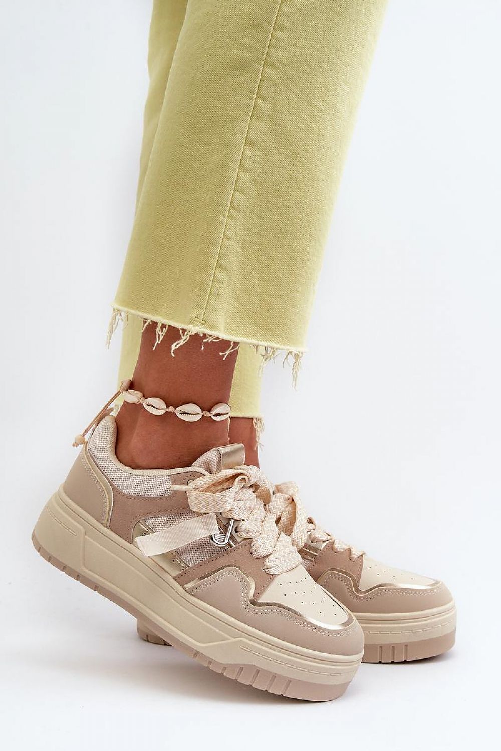  Sportliche Schuhe auf Plattform model 196356 Step in style 