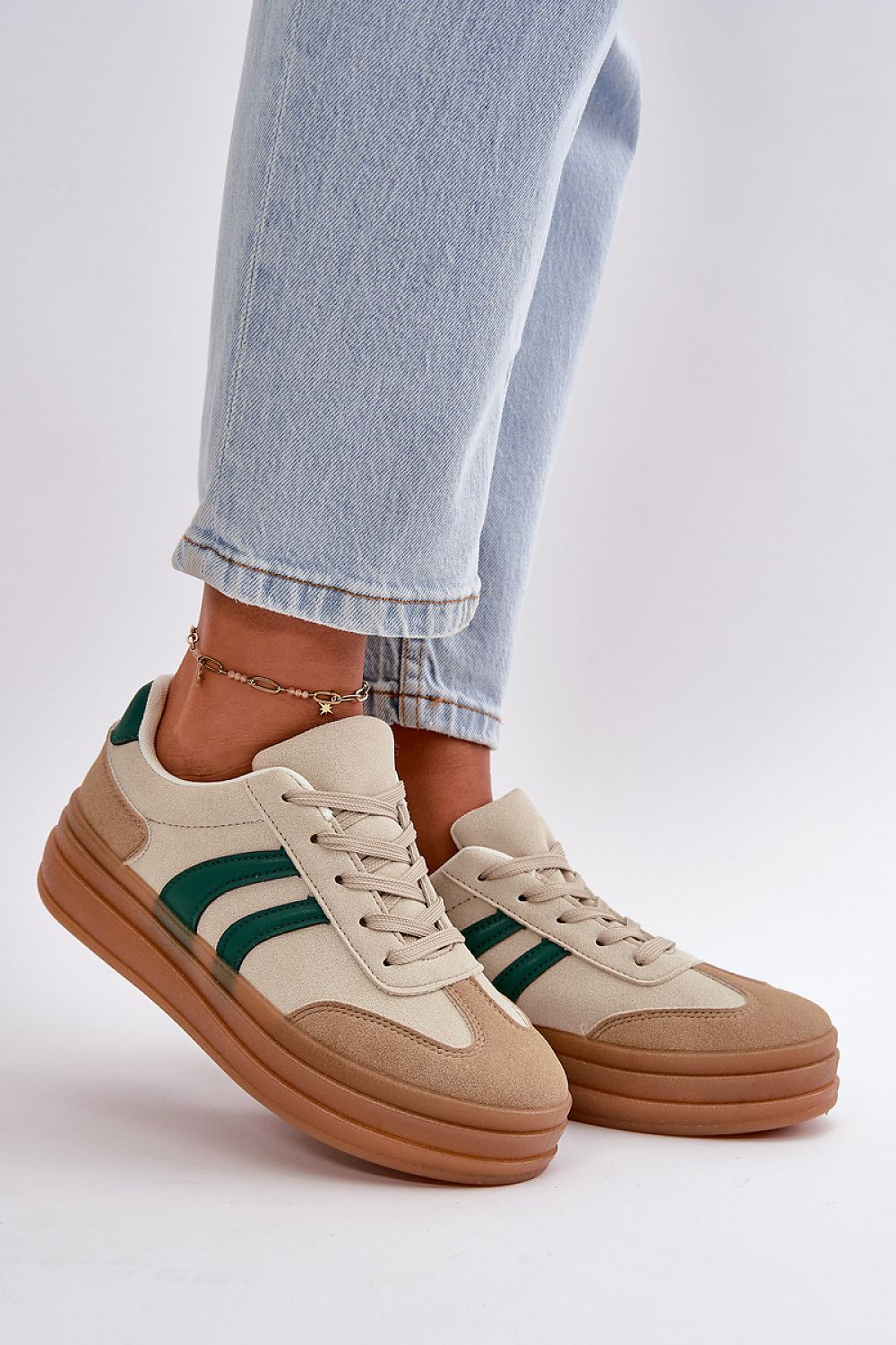  Sportliche Schuhe auf Plattform model 199173 Step in style 