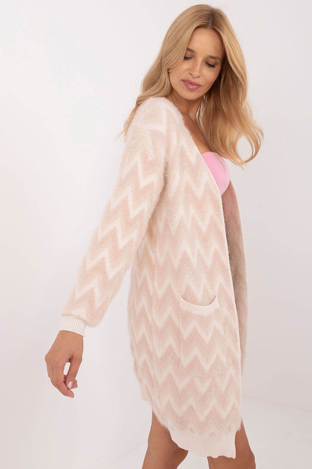 Cardigan Model 199545 AT - Stay Covered
