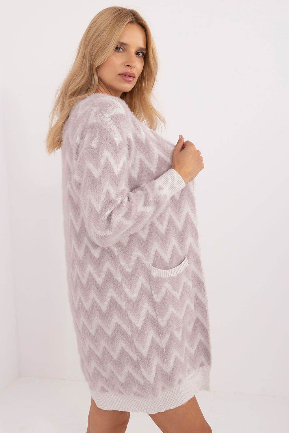 Cardigan Model 199545 AT - Stay Covered