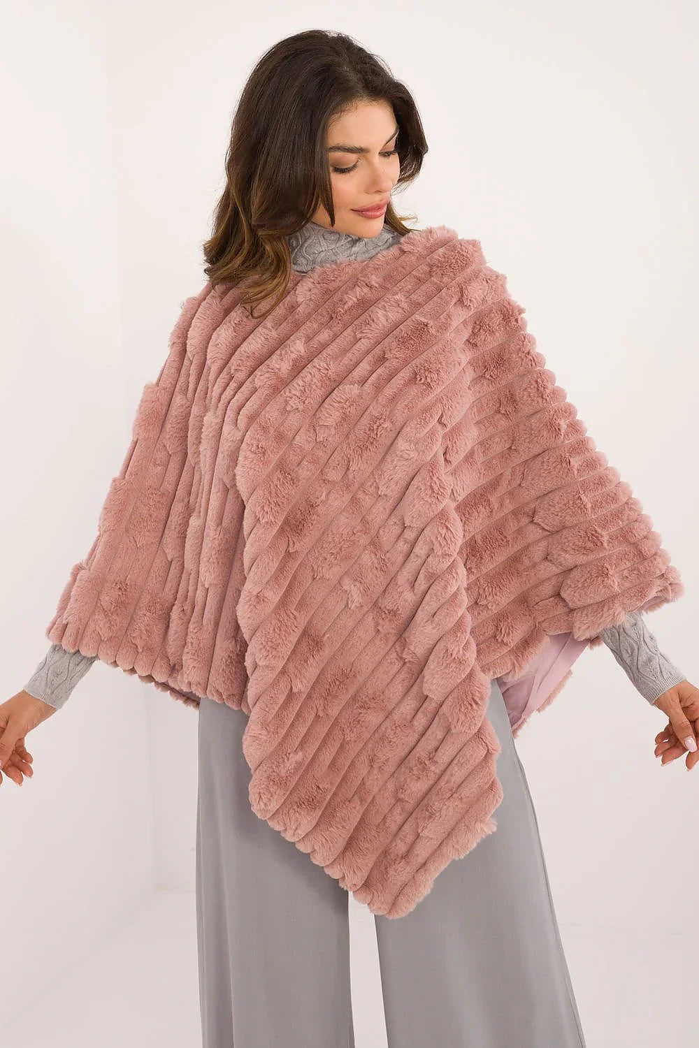 Poncho Model 190855 AT - Stay Covered