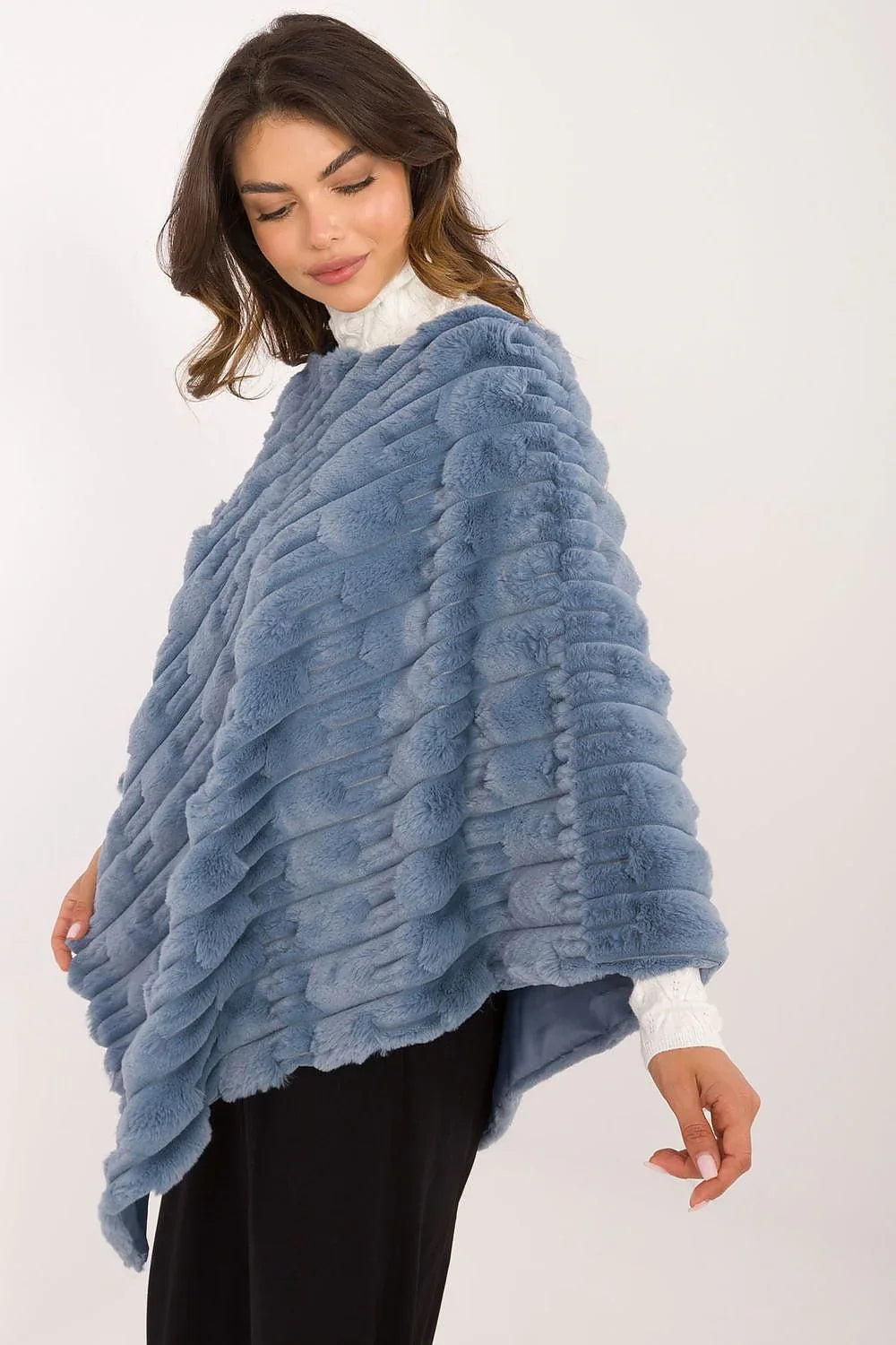 Poncho Model 190855 AT - Stay Covered
