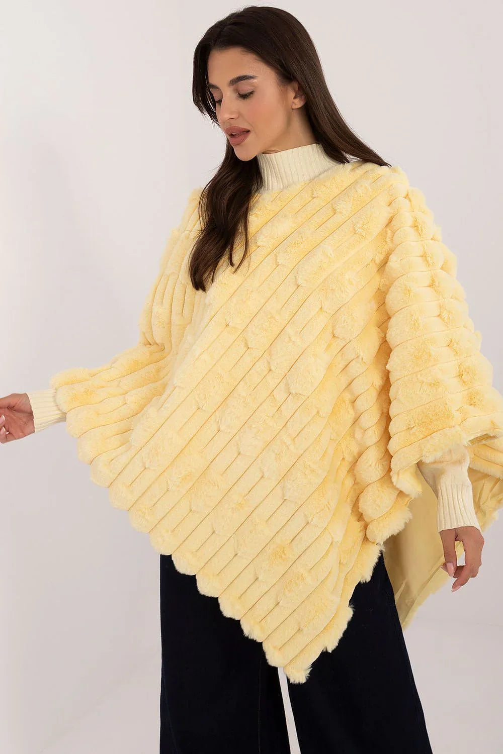 Poncho Model 190855 AT - Stay Covered