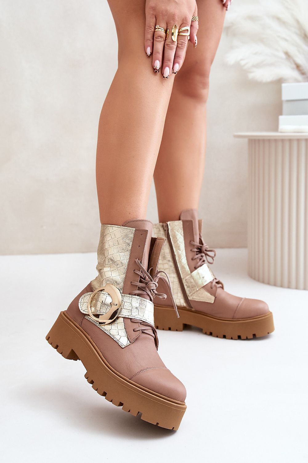  Boot model 201003 Step in style 