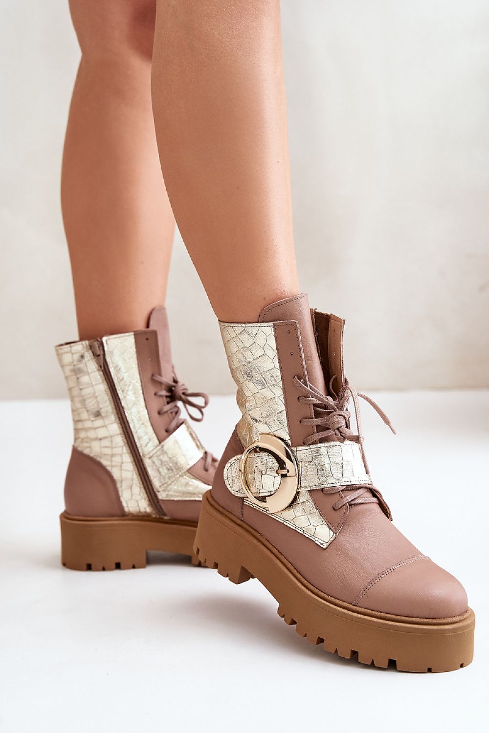  Boot model 201003 Step in style 