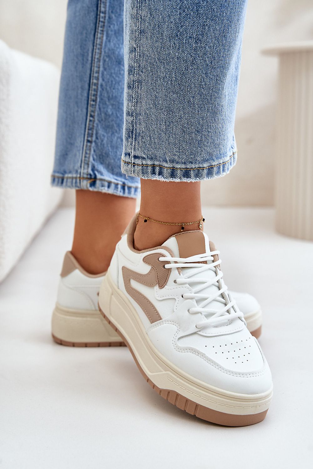  Sportliche Schuhe auf Plattform model 201046 Step in style 