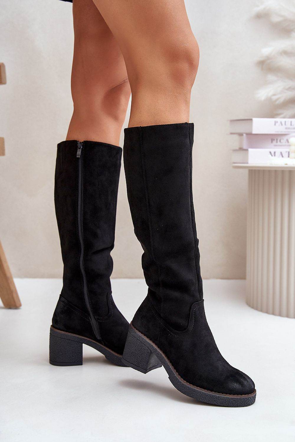 Stiefel mit Absätzen Model 202103 Step in style - Stay Covered