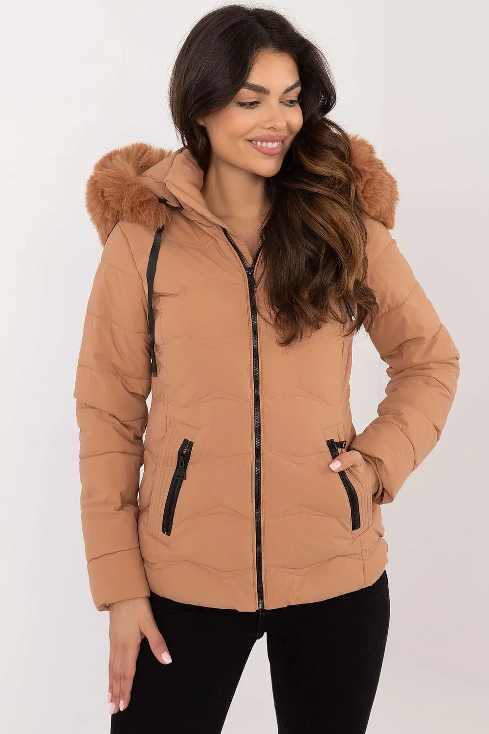 Jacke Model 202544 Factory Price - Stay Covered