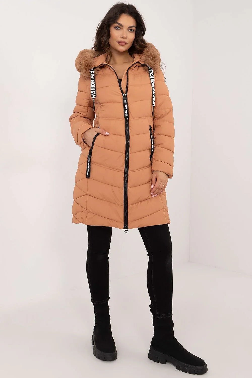 Jacke Model 202555 Factory Price - Stay Covered