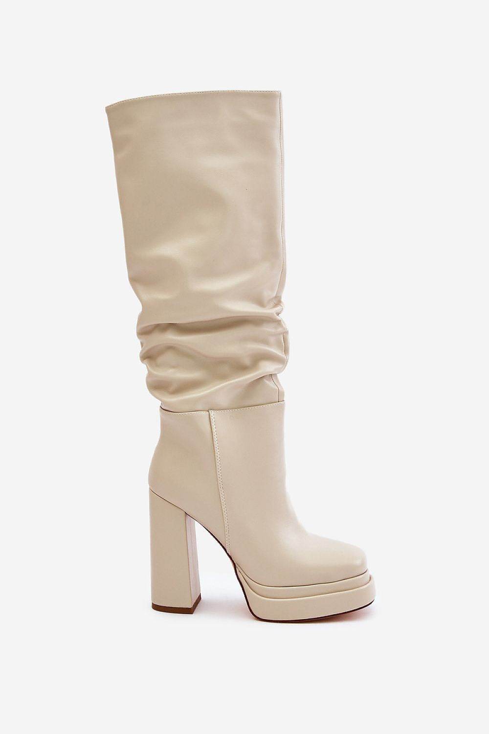 Stiefel mit Absätzen Model 202603 Step in style - Stay Covered