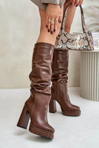 Stiefel mit Absätzen Model 202603 Step in style - Stay Covered