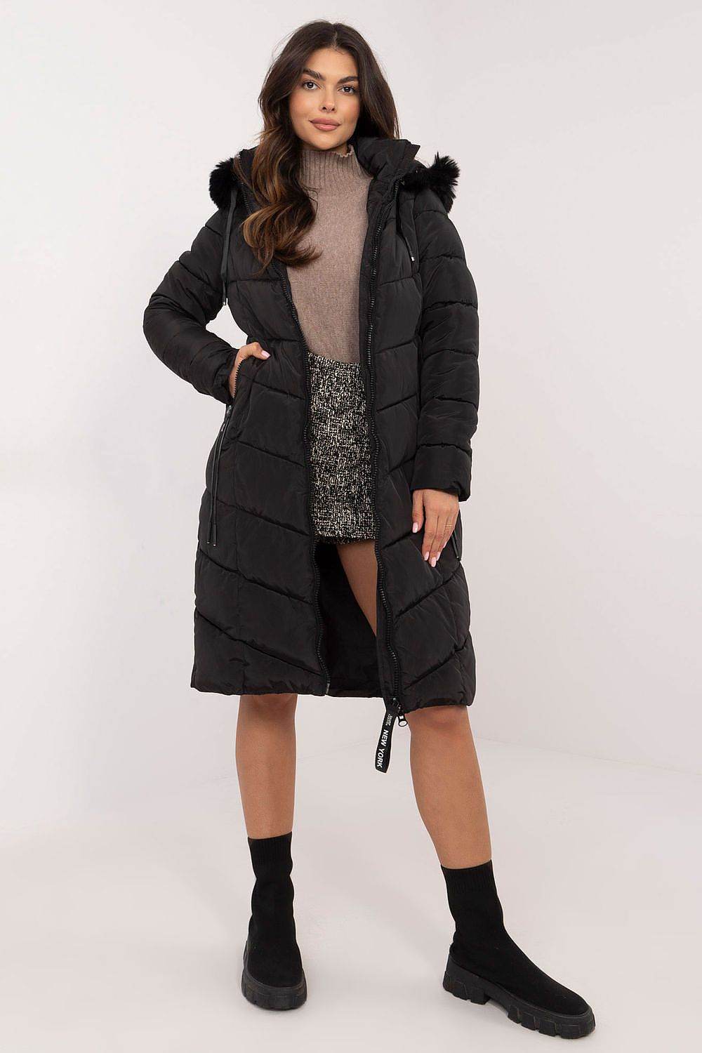Jacke Model 203081 Factory Price - Stay Covered