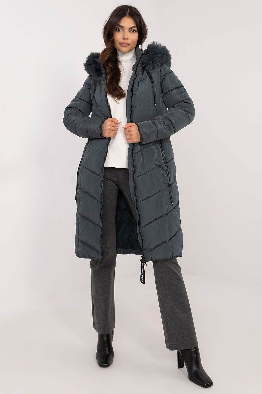 Jacke Model 203081 Factory Price - Stay Covered