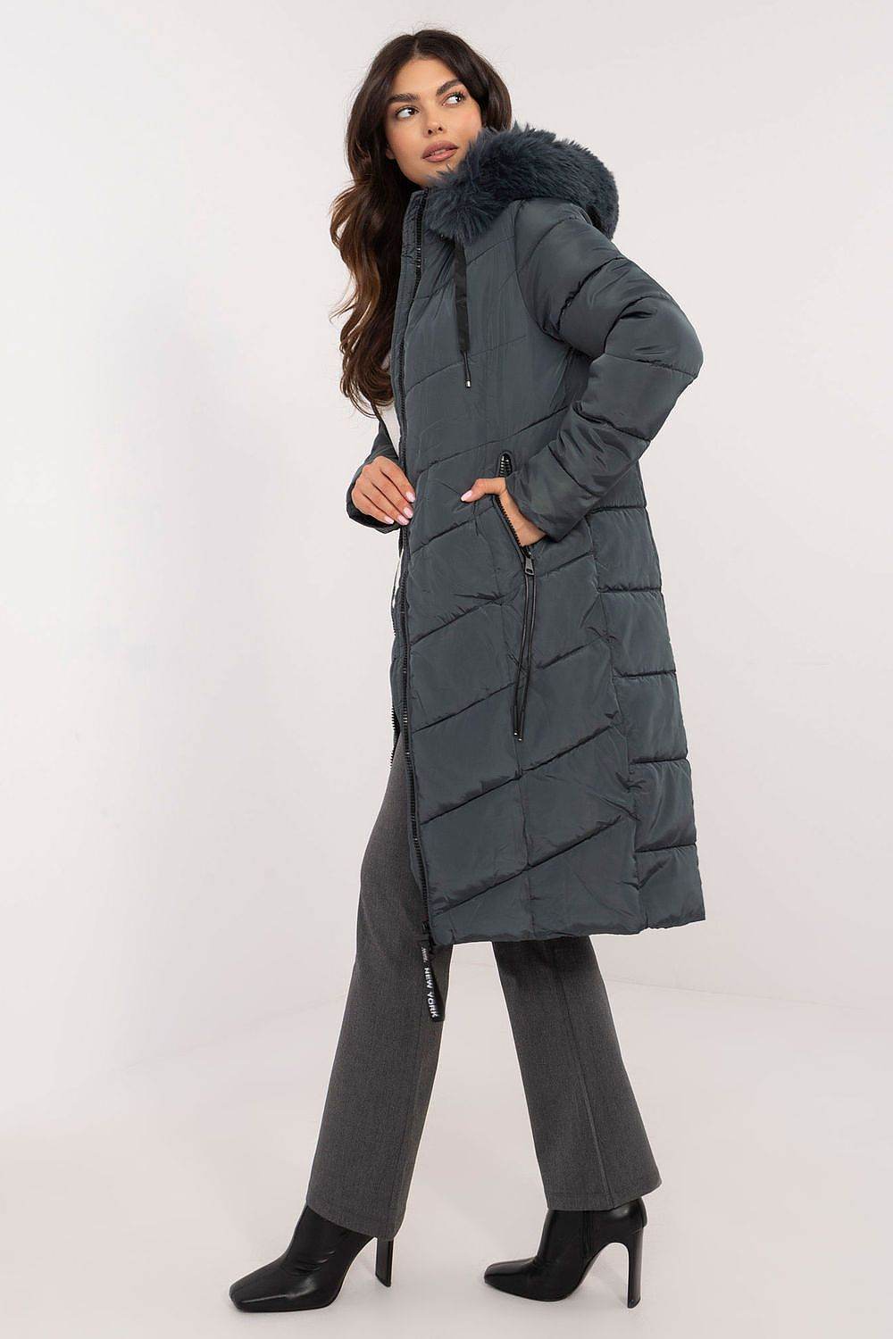 Jacke Model 203081 Factory Price - Stay Covered