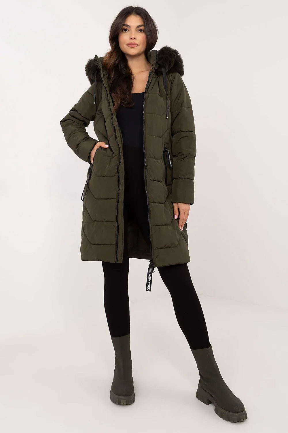 Jacke Model 203085 Factory Price - Stay Covered