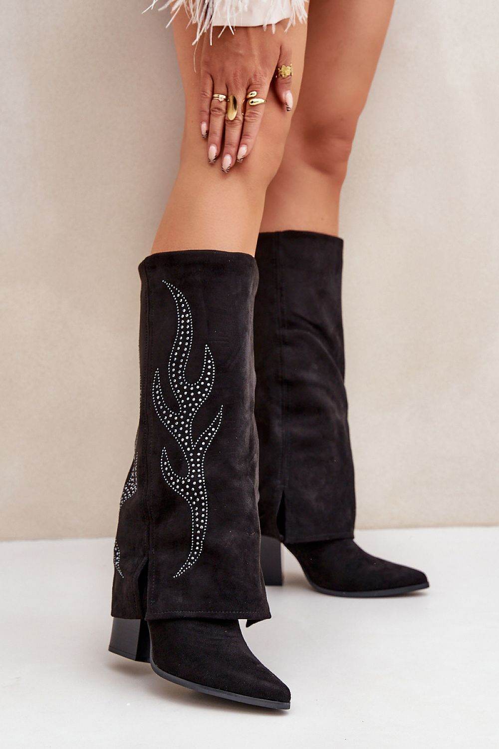Stiefel mit Absätzen Model 204656 Step in style - Stay Covered