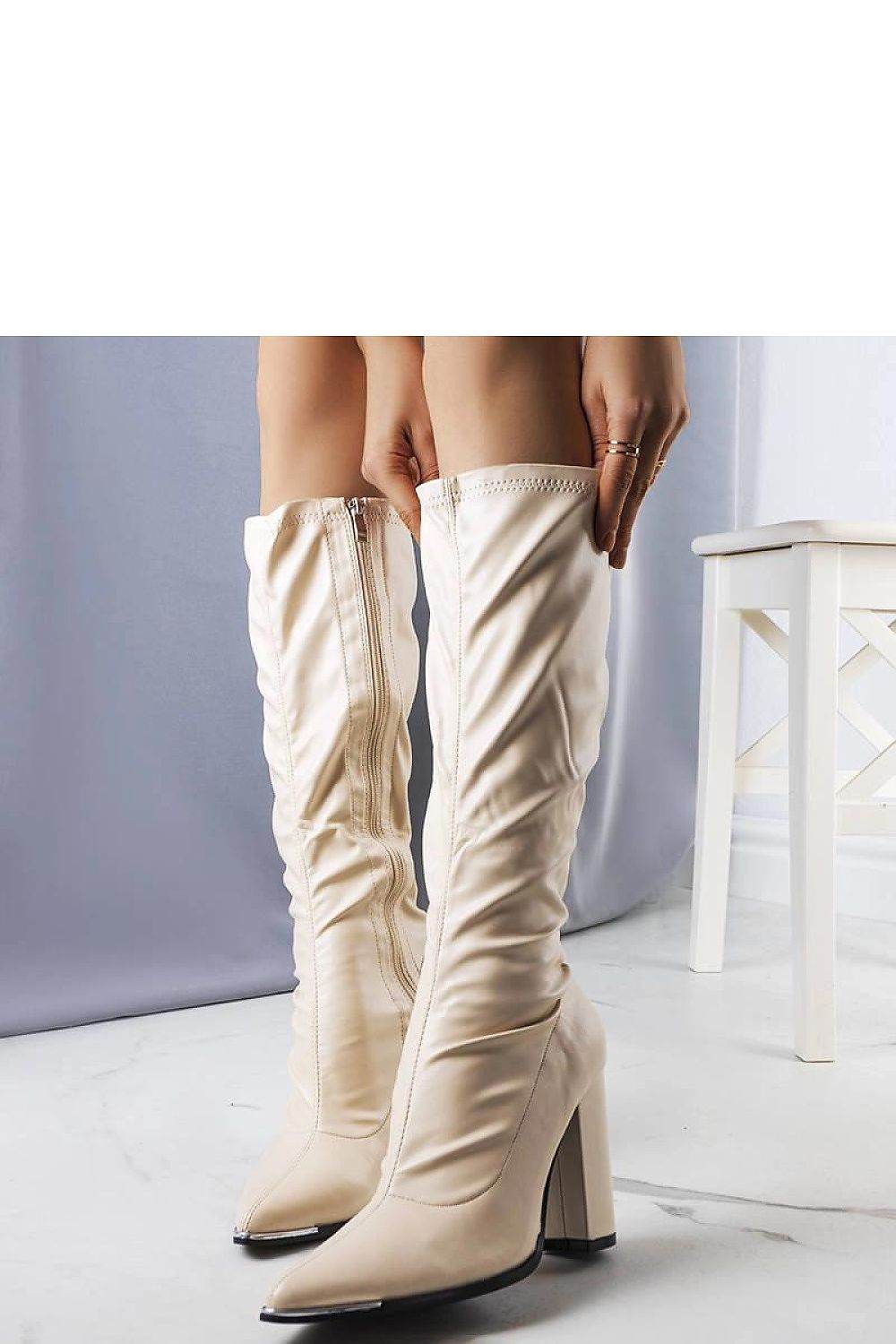 Stiefel mit Absätzen Model 204775 Solea - Stay Covered