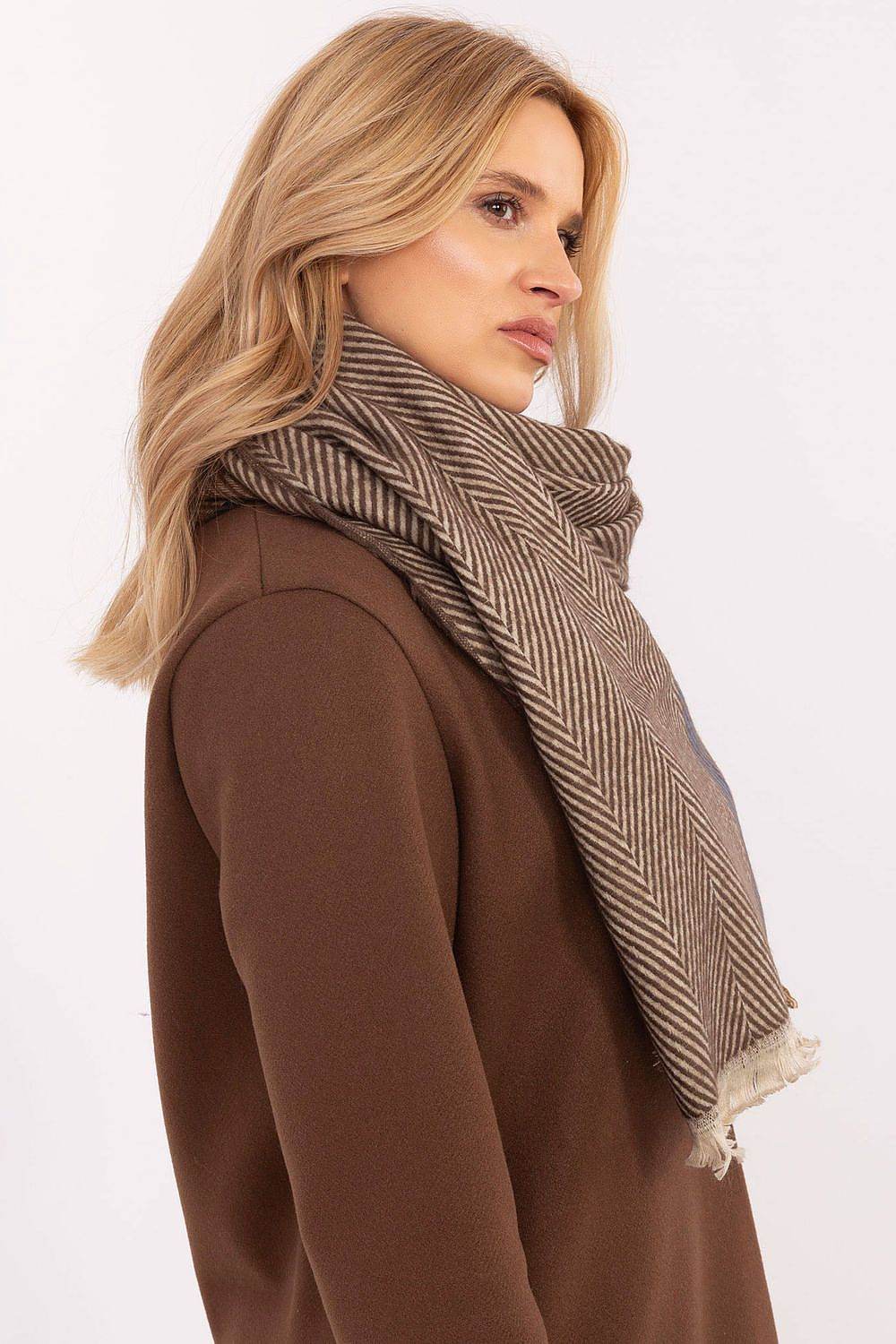 Schal Model 206037 AT - Stay Covered