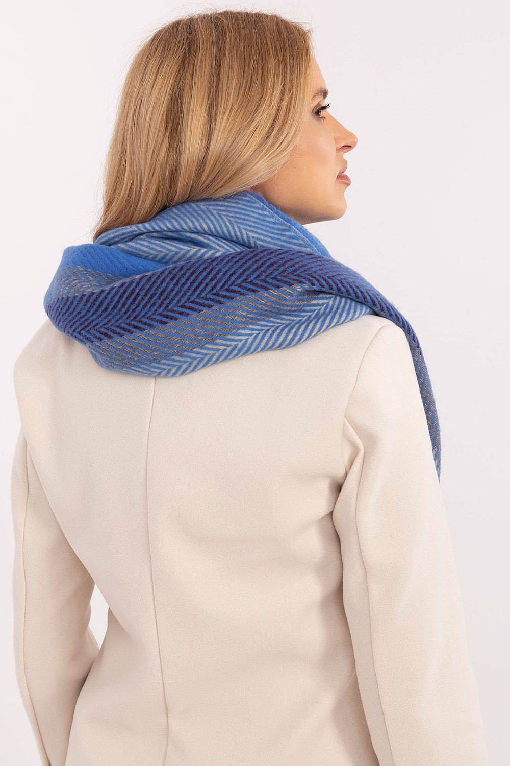 Schal Model 206037 AT - Stay Covered