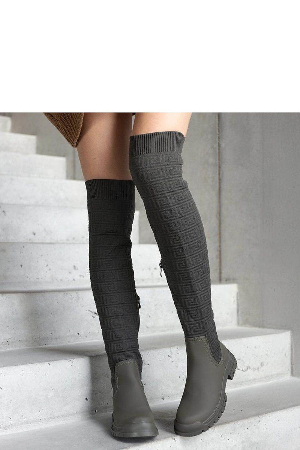 Stiefel Model 206438 Solea - Stay Covered