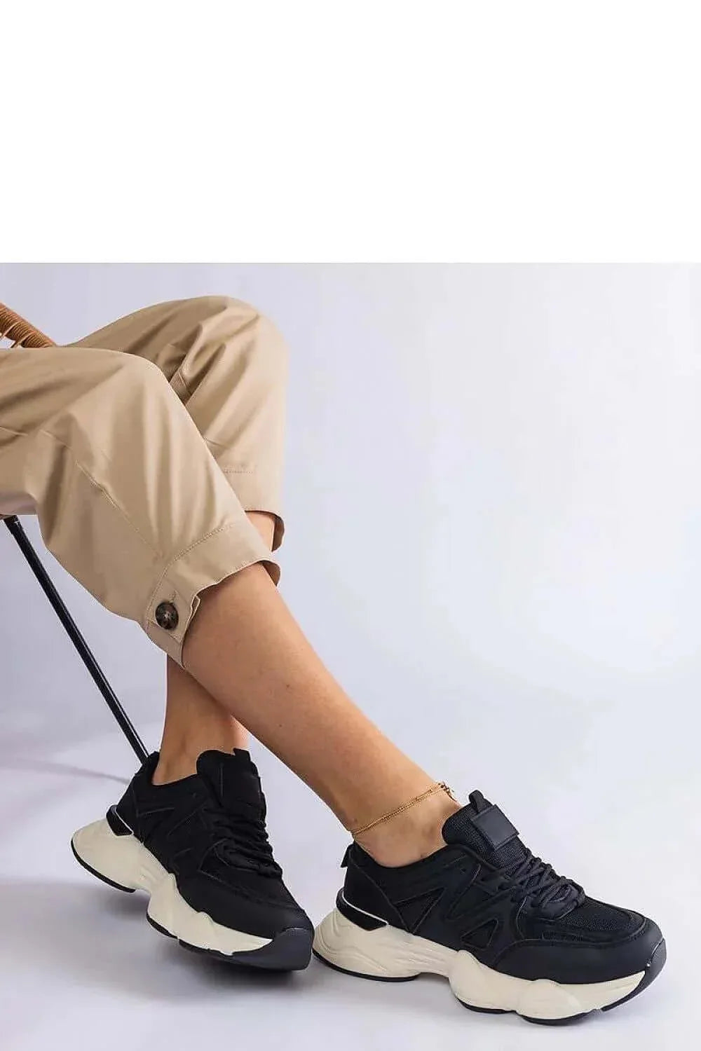 Sneakers Model 207122 Solea aus Kunstleder - Stay Covered