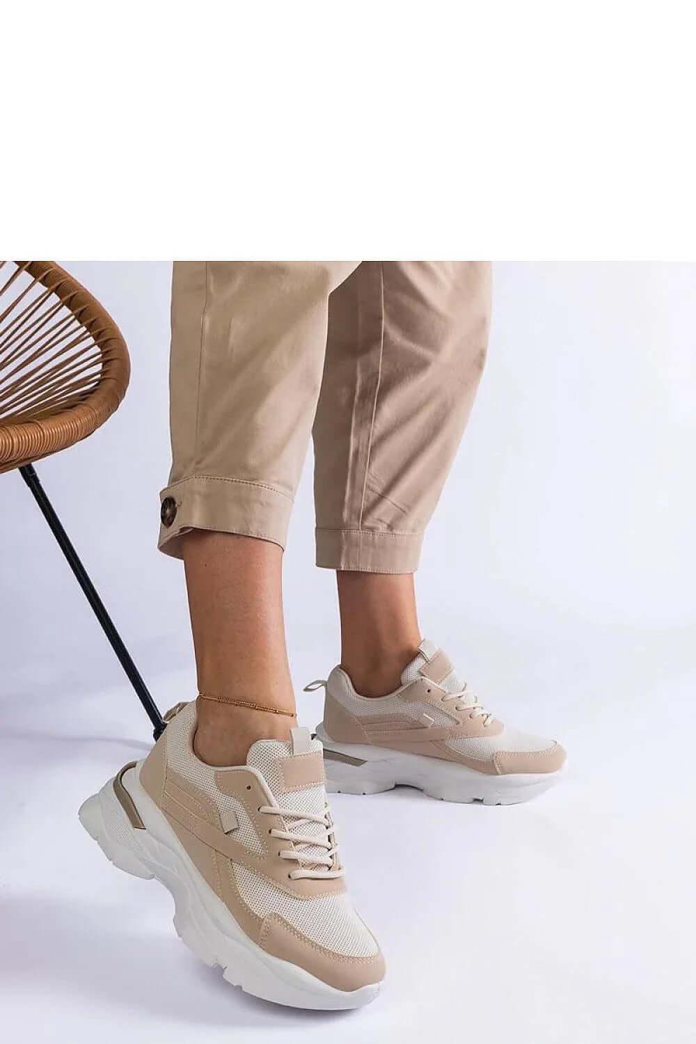 Sneakers Model 207132 Solea mit weißer Sohle - Stay Covered