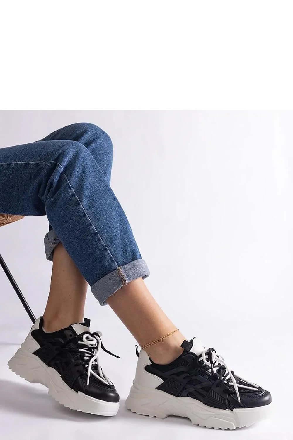 Sneakers Model 207155 Solea mit robuster Sohle - Stay Covered