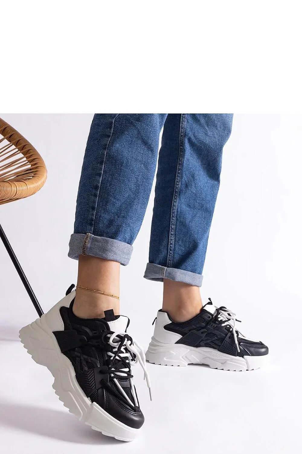 Sneakers Model 207155 Solea mit robuster Sohle - Stay Covered