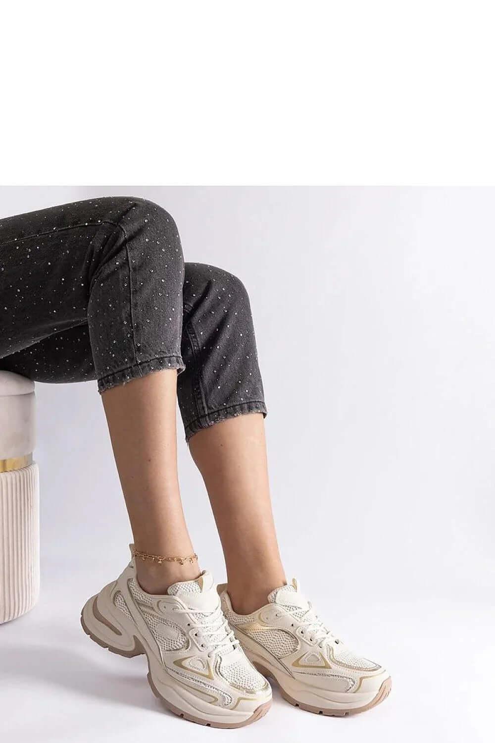 Sneakers Model 207130 Solea - Stay Covered - Stay Covered