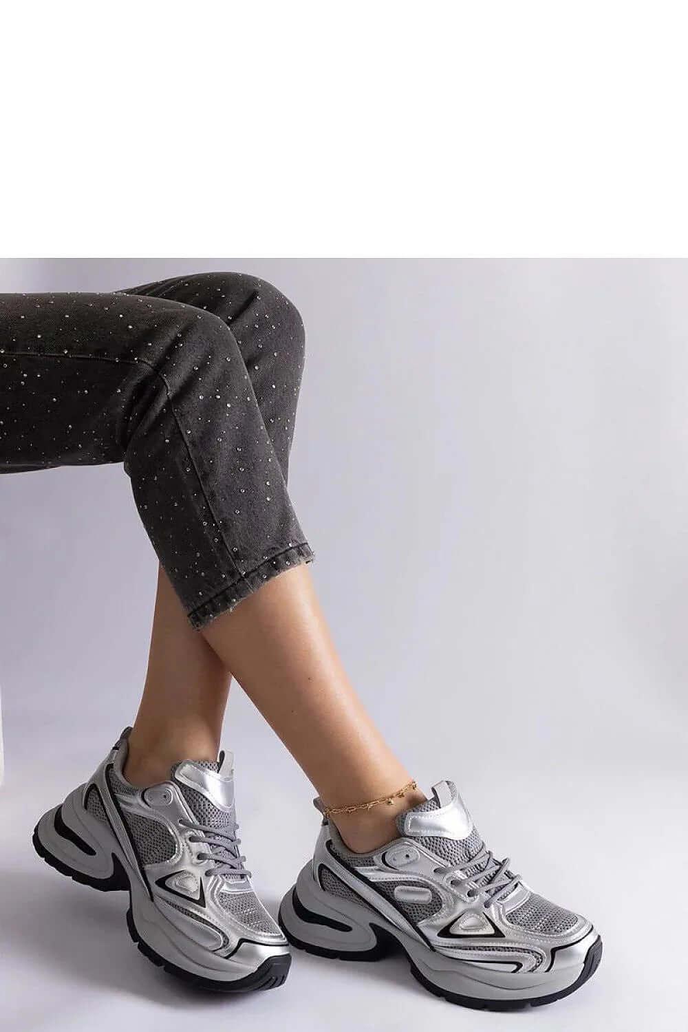 Sneakers Model 207130 Solea - Stay Covered - Stay Covered