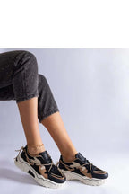 Sneakers Model 207131 Solea mit Zirkonia-Schnürsenkeln - Stay Covered