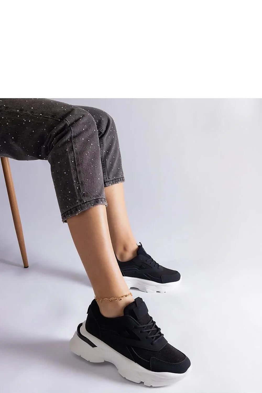 Sneakers Model 207132 Solea mit weißer Sohle - Stay Covered