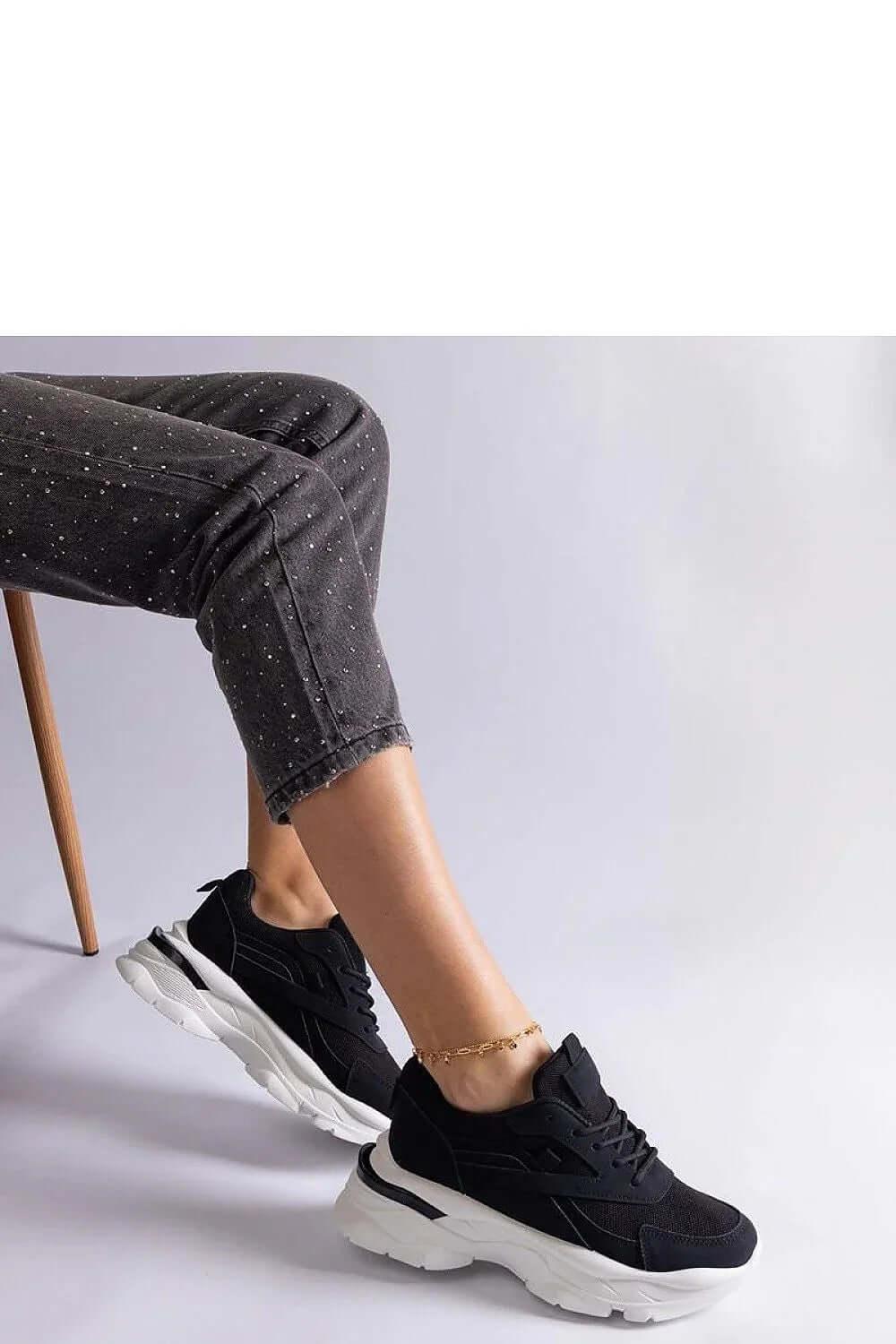 Sneakers Model 207132 Solea mit weißer Sohle - Stay Covered