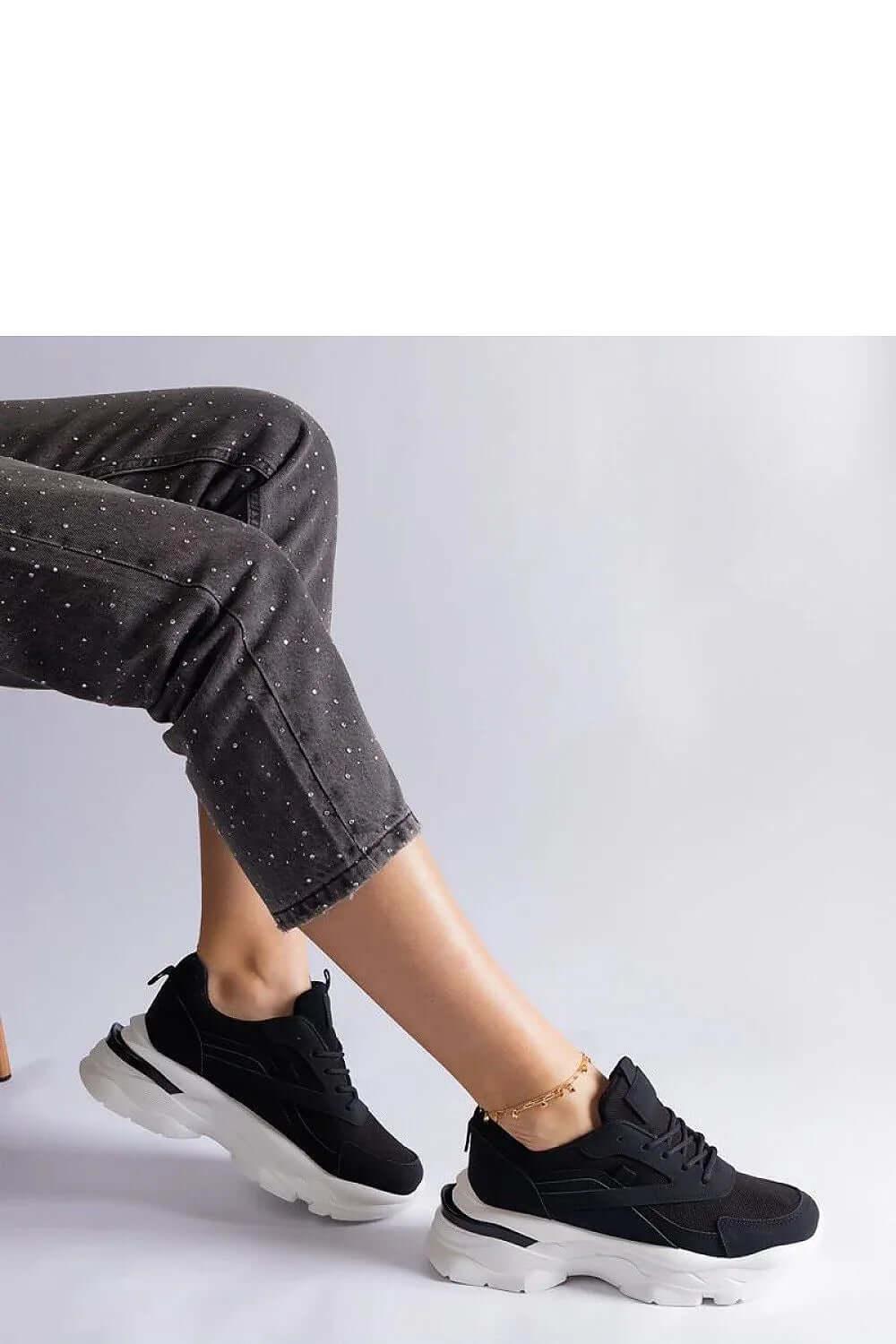 Sneakers Model 207132 Solea mit weißer Sohle - Stay Covered