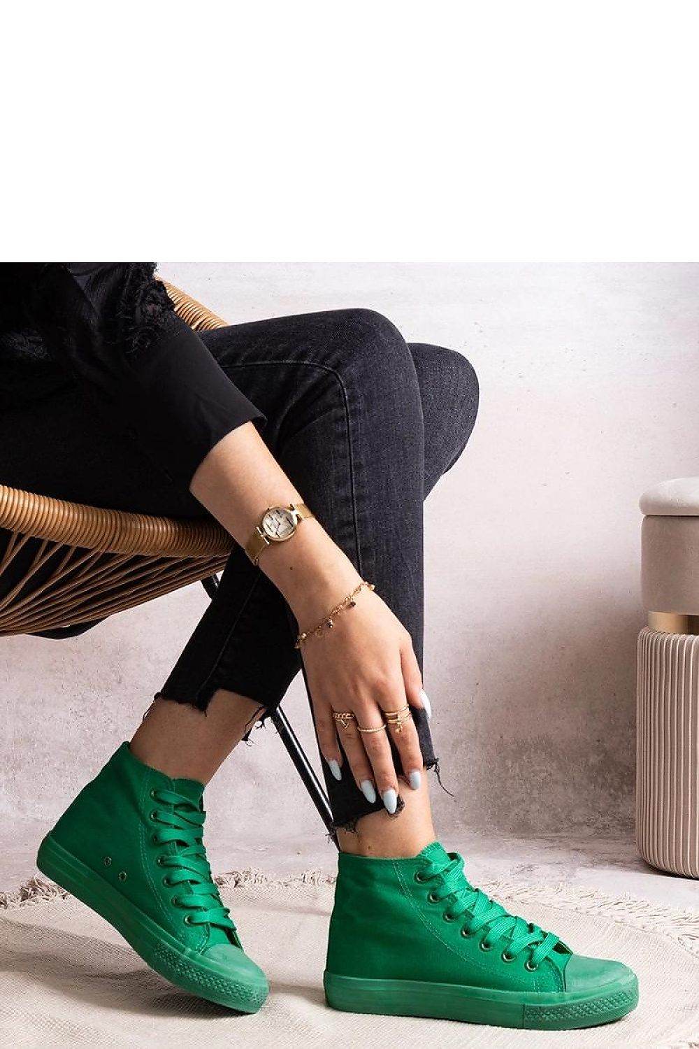 Sneakers Model 207214 Solea - Stay Covered