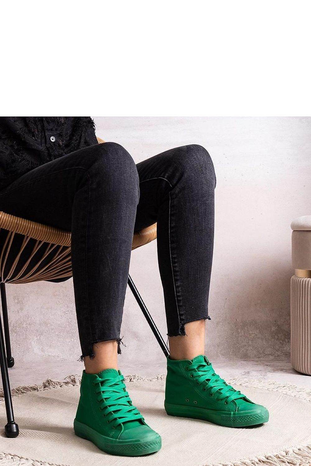 Sneakers Model 207214 Solea - Stay Covered